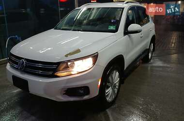 Внедорожник / Кроссовер Volkswagen Tiguan 2014 в Львове