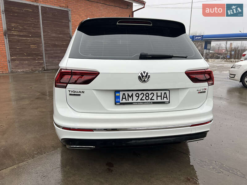 Внедорожник / Кроссовер Volkswagen Tiguan 2018 в Бердичеве