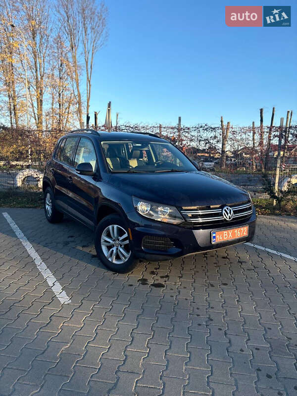 Внедорожник / Кроссовер Volkswagen Tiguan 2016 в 