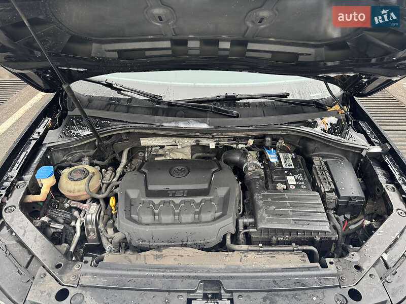 Внедорожник / Кроссовер Volkswagen Tiguan 2019 в Харькове