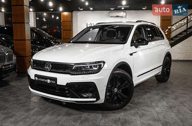 Внедорожник / Кроссовер Volkswagen Tiguan 2020 в Одессе