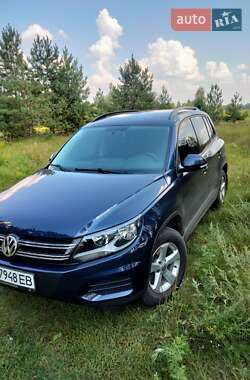 Внедорожник / Кроссовер Volkswagen Tiguan 2014 в Шостке