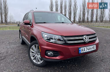 Внедорожник / Кроссовер Volkswagen Tiguan 2013 в Полтаве