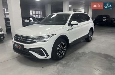 Позашляховик / Кросовер Volkswagen Tiguan 2022 в Полтаві