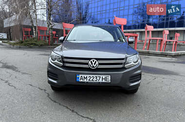 Позашляховик / Кросовер Volkswagen Tiguan 2012 в Дніпрі