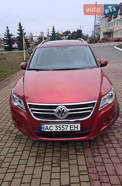 Позашляховик / Кросовер Volkswagen Tiguan 2010 в Луцьку