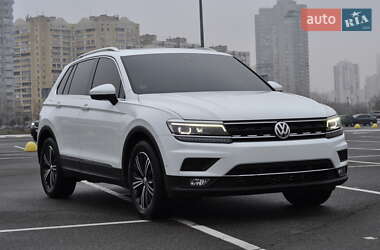 Внедорожник / Кроссовер Volkswagen Tiguan 2019 в Киеве