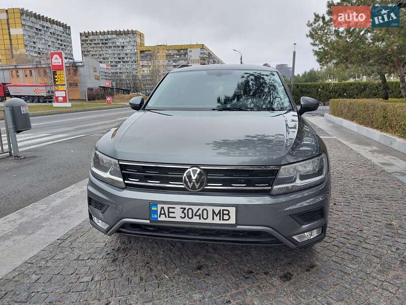 Внедорожник / Кроссовер Volkswagen Tiguan 2019 в Днепре