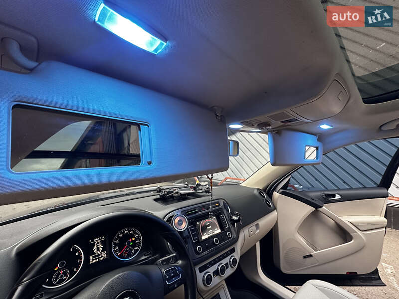 Внедорожник / Кроссовер Volkswagen Tiguan 2014 в Житомире