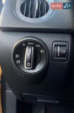 Позашляховик / Кросовер Volkswagen Tiguan 2012 в 