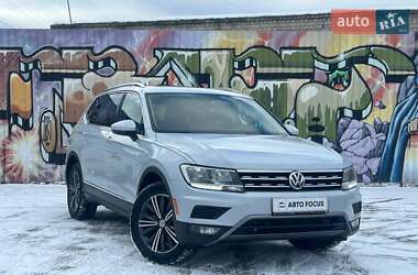 Позашляховик / Кросовер Volkswagen Tiguan 2018 в Києві