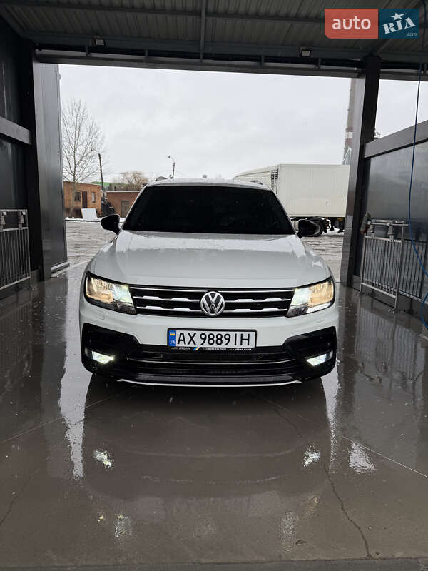 Внедорожник / Кроссовер Volkswagen Tiguan 2018 в Виннице фото 57 Внедорожник / Кроссовер Volkswagen Tiguan 2018 в Виннице