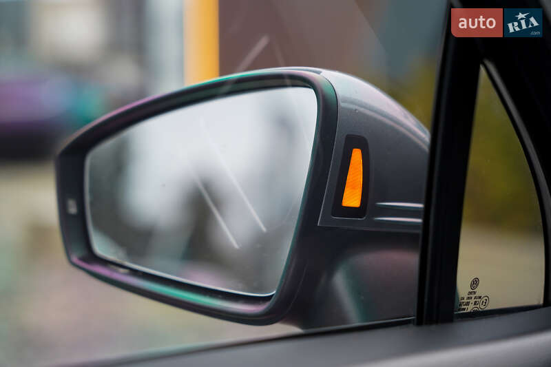 Внедорожник / Кроссовер Volkswagen Tiguan 2019 в Черновцах