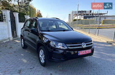 Внедорожник / Кроссовер Volkswagen Tiguan 2016 в Львове