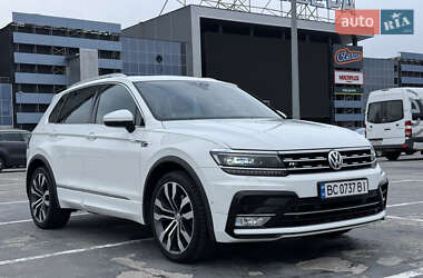 Позашляховик / Кросовер Volkswagen Tiguan 2017 в Києві