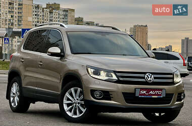 Внедорожник / Кроссовер Volkswagen Tiguan 2012 в Киеве