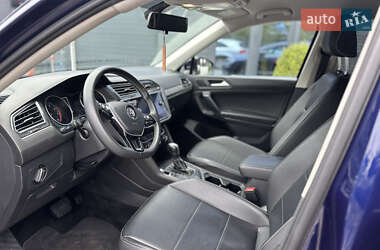 Позашляховик / Кросовер Volkswagen Tiguan 2020 в 
