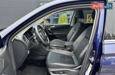 Позашляховик / Кросовер Volkswagen Tiguan 2020 в 