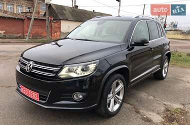 Позашляховик / Кросовер Volkswagen Tiguan 2013 в Житомирі