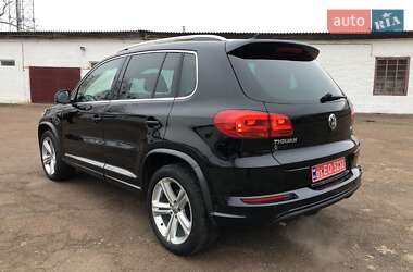 Позашляховик / Кросовер Volkswagen Tiguan 2013 в Житомирі