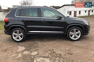 Позашляховик / Кросовер Volkswagen Tiguan 2013 в Житомирі