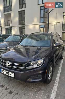 Позашляховик / Кросовер Volkswagen Tiguan 2015 в Львові