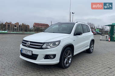 Позашляховик / Кросовер Volkswagen Tiguan 2015 в Львові