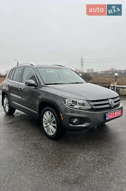 Позашляховик / Кросовер Volkswagen Tiguan 2013 в Хмельницькому