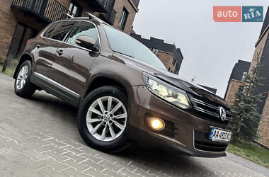 Позашляховик / Кросовер Volkswagen Tiguan 2012 в Івано-Франківську