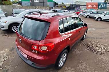 Внедорожник / Кроссовер Volkswagen Tiguan 2009 в Чернигове