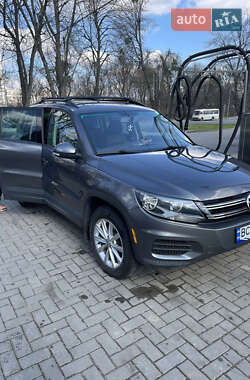 Внедорожник / Кроссовер Volkswagen Tiguan 2014 в Львове