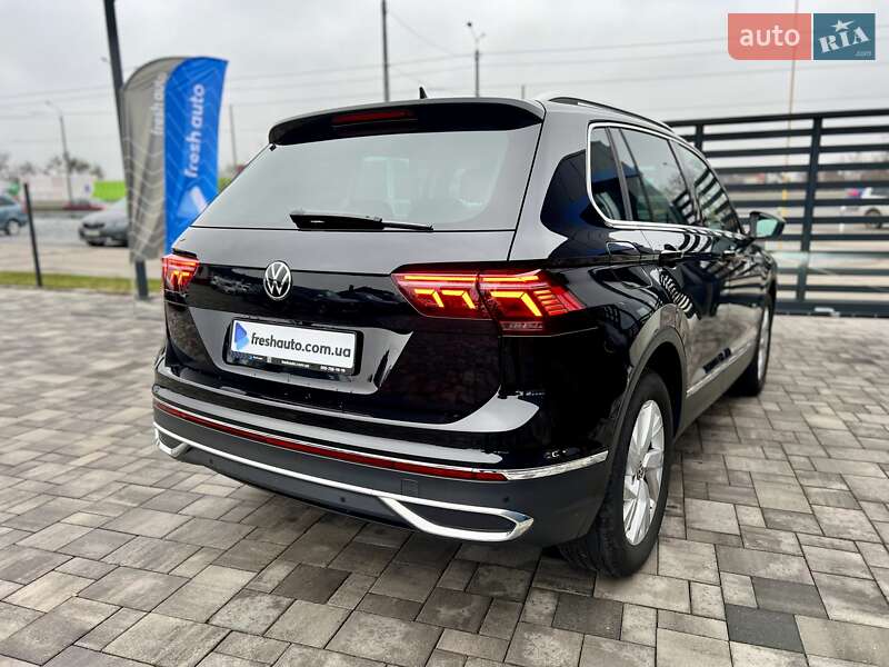 Позашляховик / Кросовер Volkswagen Tiguan 2021 в Рівному