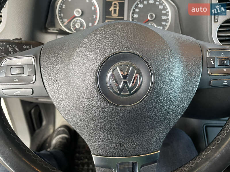 Позашляховик / Кросовер Volkswagen Tiguan 2013 в Ужгороді