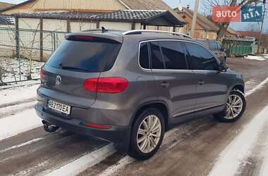 Внедорожник / Кроссовер Volkswagen Tiguan 2012 в Хмельнике