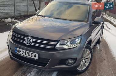 Внедорожник / Кроссовер Volkswagen Tiguan 2012 в Хмельнике