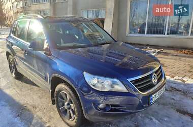 Внедорожник / Кроссовер Volkswagen Tiguan 2008 в Хмельницком