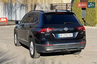 Позашляховик / Кросовер Volkswagen Tiguan 2018 в Дніпрі