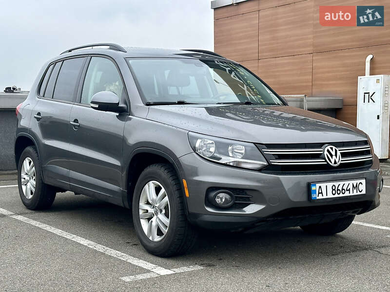 Внедорожник / Кроссовер Volkswagen Tiguan 2016 в Киеве