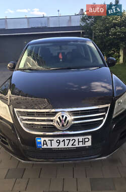 Позашляховик / Кросовер Volkswagen Tiguan 2010 в Івано-Франківську