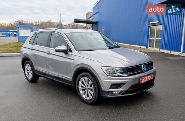 Внедорожник / Кроссовер Volkswagen Tiguan 2018 в 