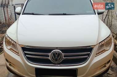 Внедорожник / Кроссовер Volkswagen Tiguan 2008 в Кривом Роге