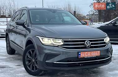 Позашляховик / Кросовер Volkswagen Tiguan 2023 в Львові