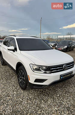 Внедорожник / Кроссовер Volkswagen Tiguan 2020 в Ивано-Франковске