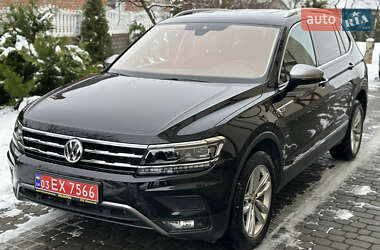 Позашляховик / Кросовер Volkswagen Tiguan 2018 в Луцьку