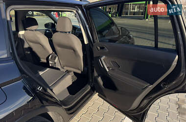 Внедорожник / Кроссовер Volkswagen Tiguan 2019 в 