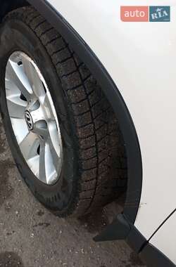 Внедорожник / Кроссовер Volkswagen Tiguan 2012 в 