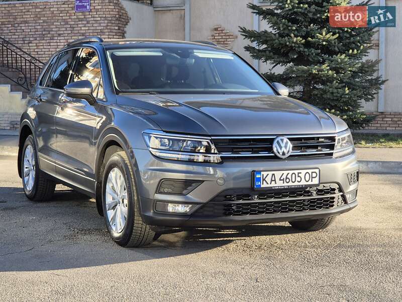 Позашляховик / Кросовер Volkswagen Tiguan 2017 в Києві