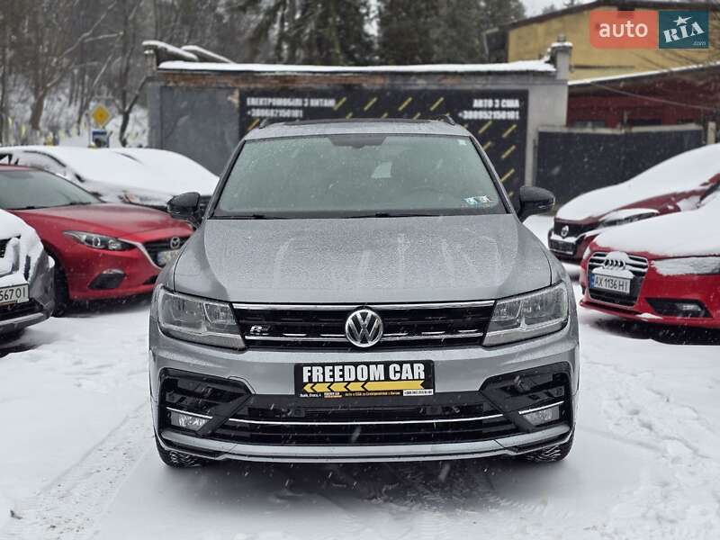 Внедорожник / Кроссовер Volkswagen Tiguan 2019 в Львове