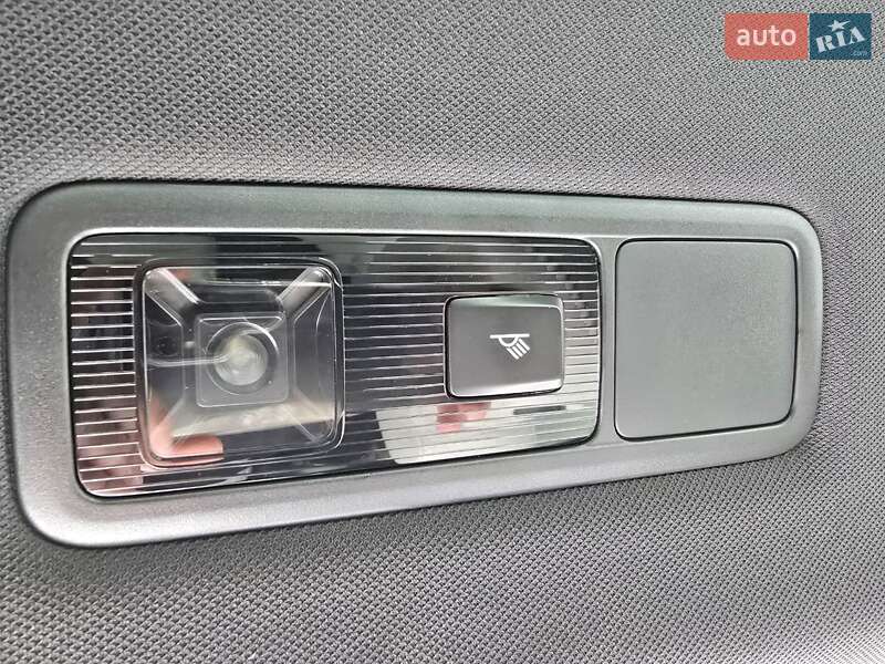 Внедорожник / Кроссовер Volkswagen Tiguan 2019 в Львове