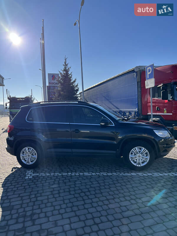 Внедорожник / Кроссовер Volkswagen Tiguan 2007 в Львове фото 5 Внедорожник / Кроссовер Volkswagen Tiguan 2007 в Львове
